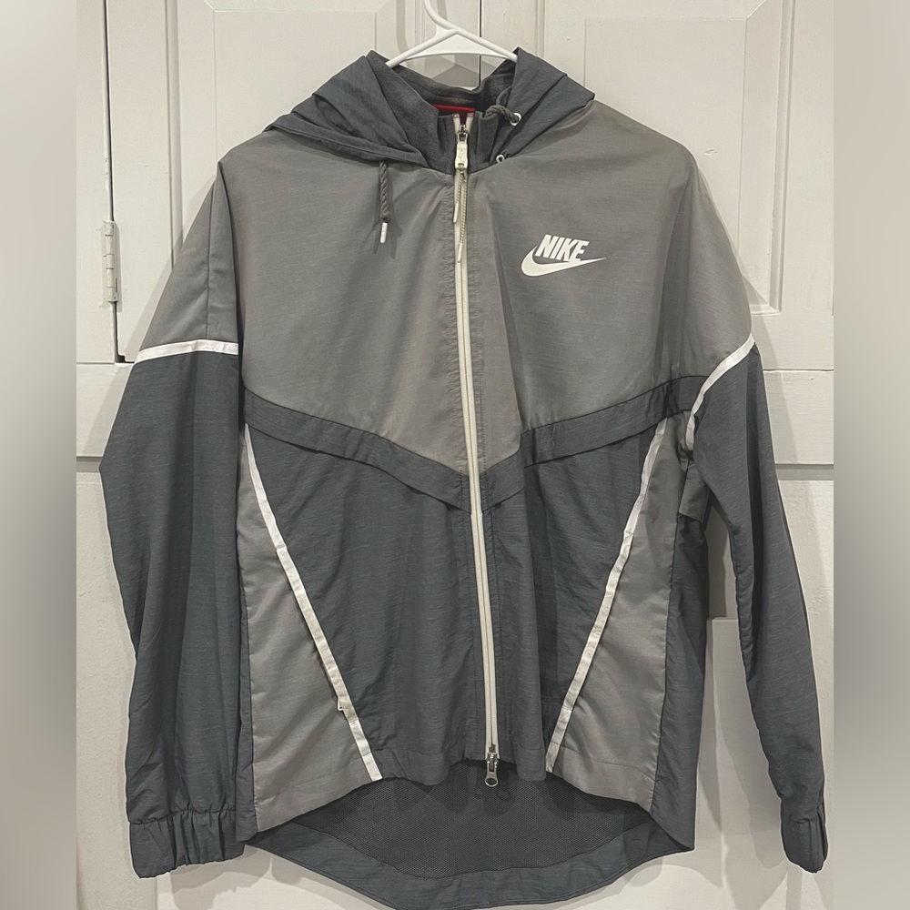 Nike grey windbreaker unisex